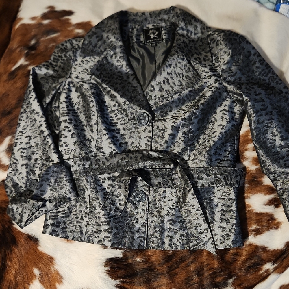 Abbie Mags Black and Gray Animal Print Blazer Sz Med